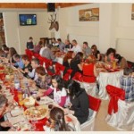 Masa festiva la Eden